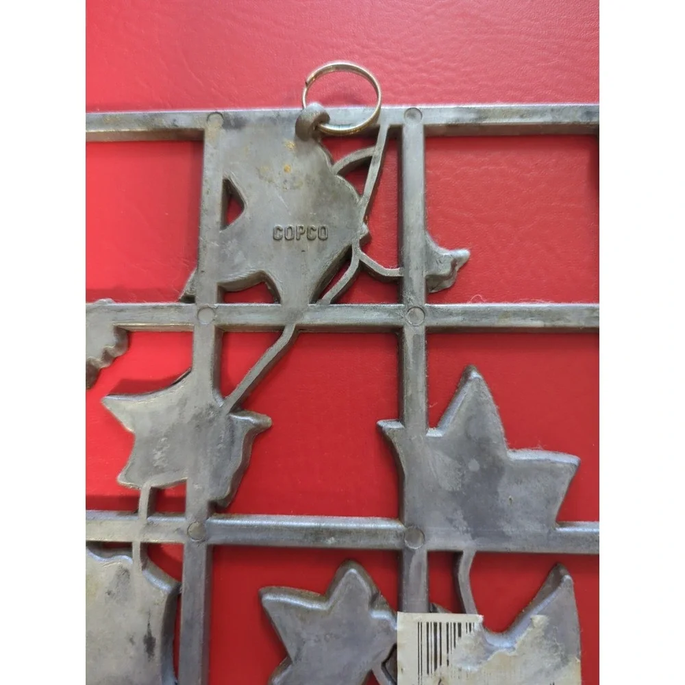 Copco lattice ivy leaves silver  kitchen trivet or‎ hang for art